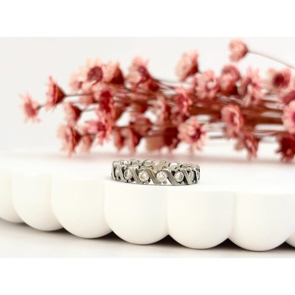 Sterling Silver Round Cut Row Set Wavy Style Modernist Vintage Ring - sz 6.75 - Picture 7 of 10